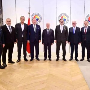 samsuna 101 yil sonra istiklal madalyasi l8clt9XN