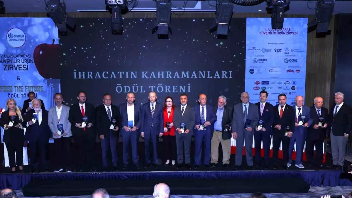 4 uluslararasi guvenilir urun zirvesinde e ihracat protokolu imzalandi 5Rw5xLFD