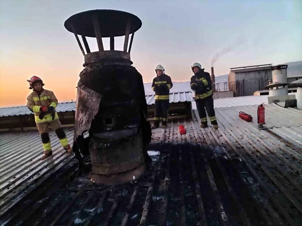 kahramanmarasta iki fabrikada yangin cikti uXgBmWUT
