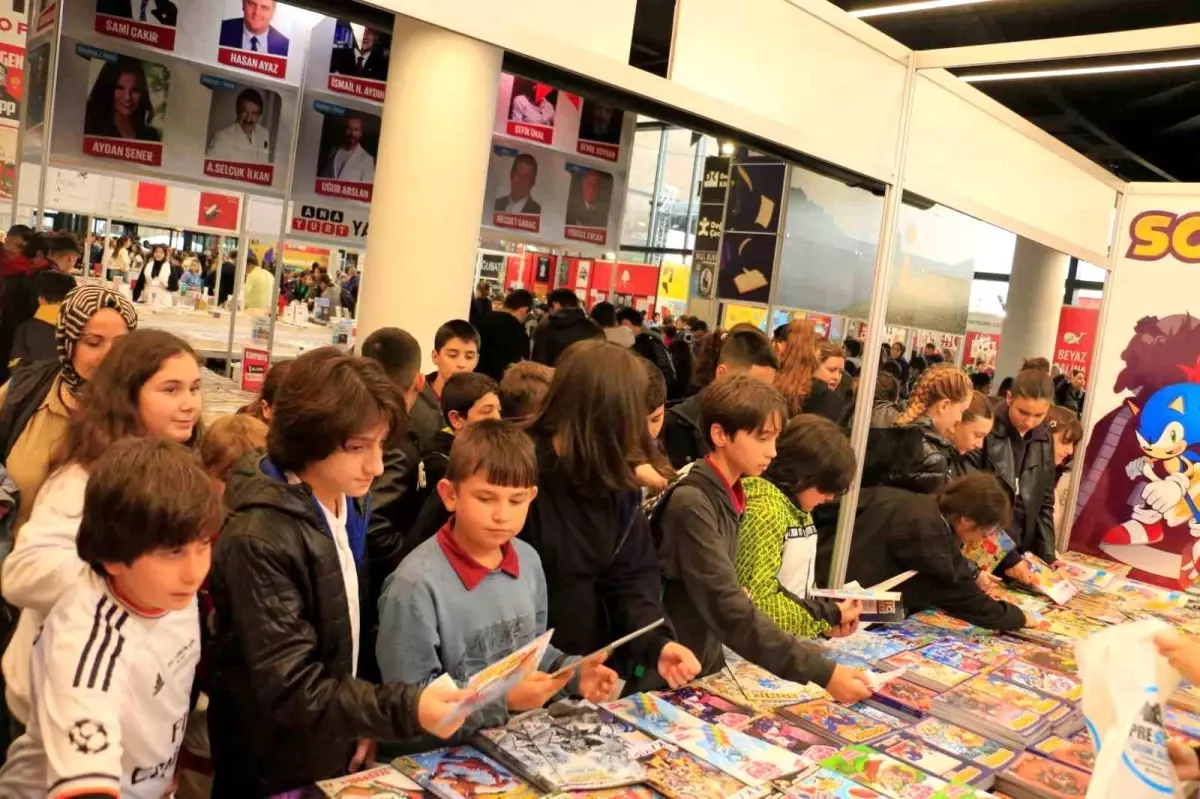 kocaeli kitap fuarinda cizgi roman heyecani LiAUguk3