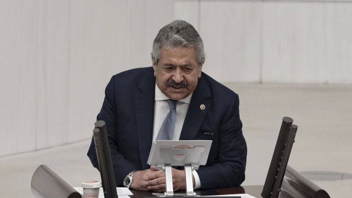 mhpli feti yildizdan anadille egitim cikisi bir ulkenin bilim ve egitim dili resmi dilidir nwNSwWNi.jpg