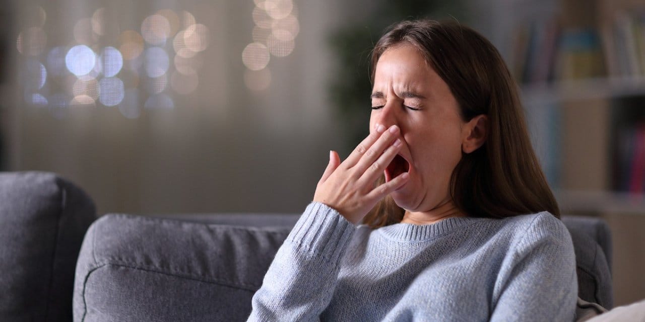 esnemeyi sadece uyku belirtisi mi saniyorsunuz beyninizin yeniden baslat tusu olabilir 41YIpnSI.jpg