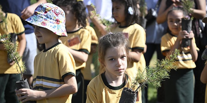 mebden tum okullara talimat 10 kasim ve 11 kasimda fidan dikimi yapilacak lTxCs5Ok.jpg