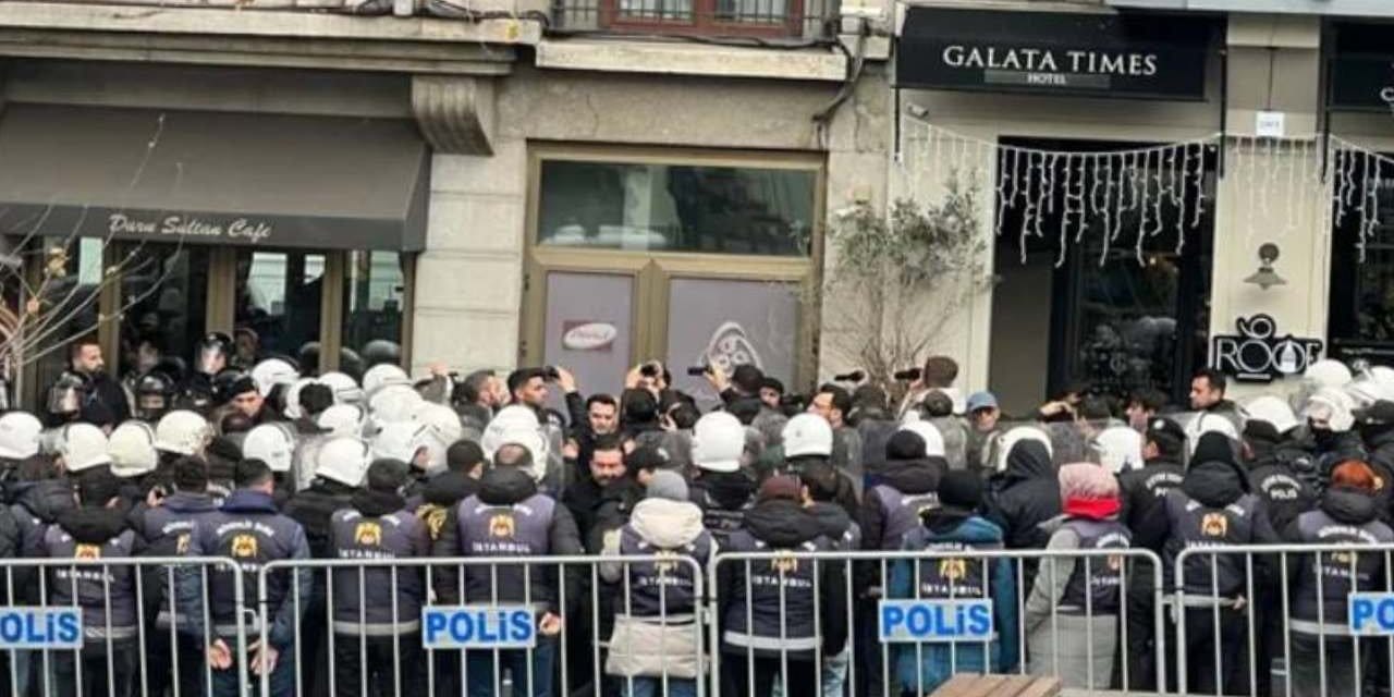 nazim dastan ve cihan bilgin icin yapilan basin aciklamasinda gozaltina alinan gazeteciler beraat etti jRINnAF3.jpg