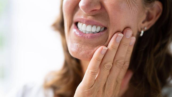 saglikli gorunuyor ama seker bombasi dislerinizi sessizce curuten yiyecekler hg8cEq7S.jpg