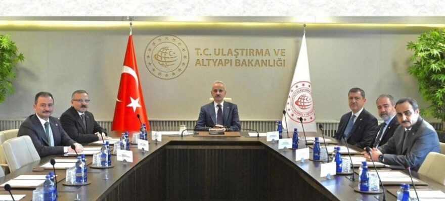 Bakan’ın ortağı 4 milyar liralık tünel ihalesini kaptı