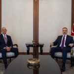 hakan-fidan-tom-barracki-kabul-etti-FJFfCj7G